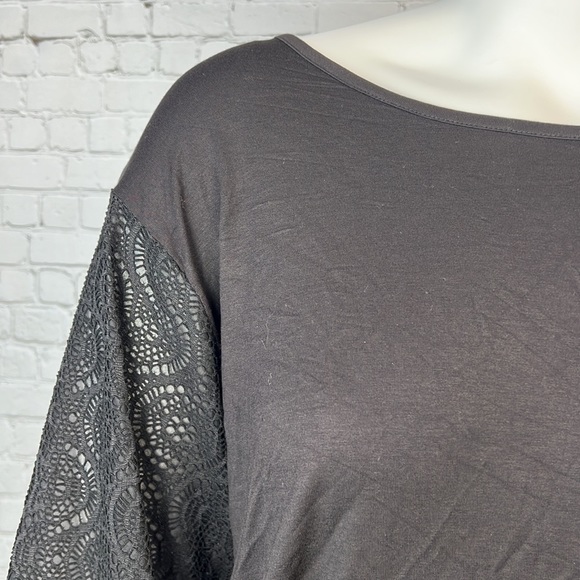 Michael Kors Black Crochet Long Sleeve Top Plus Size 1X - Picture 6 of 7